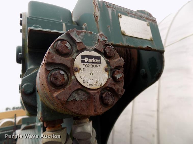 image for item DP9953 Maintainer utility bed with crane