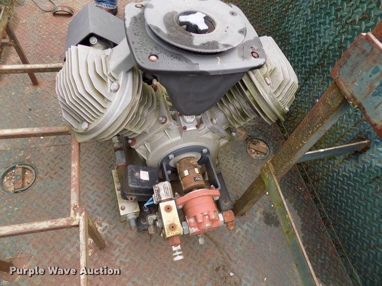 image for item DP9953 Maintainer utility bed with crane