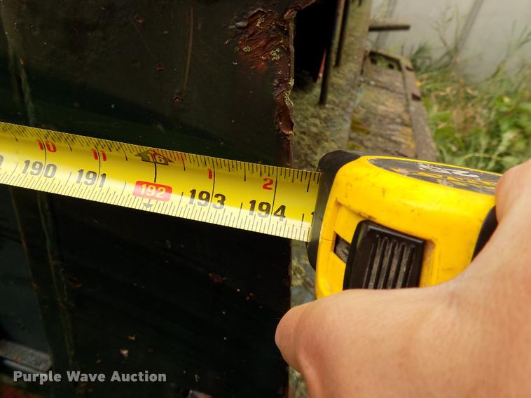 image for item DP9953 Maintainer utility bed with crane