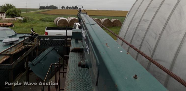 image for item DP9953 Maintainer utility bed with crane