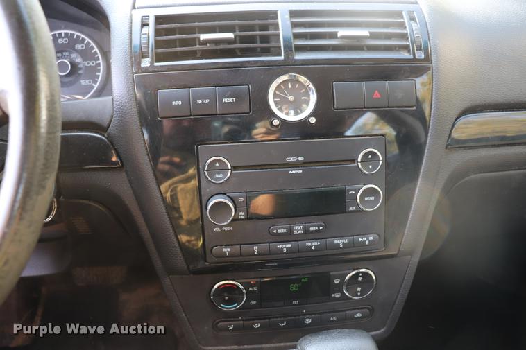 image for item DQ9259 2008 Ford Fusion SEL