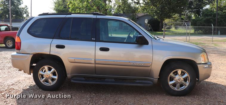 image for item DQ9260 2002 GMC Envoy