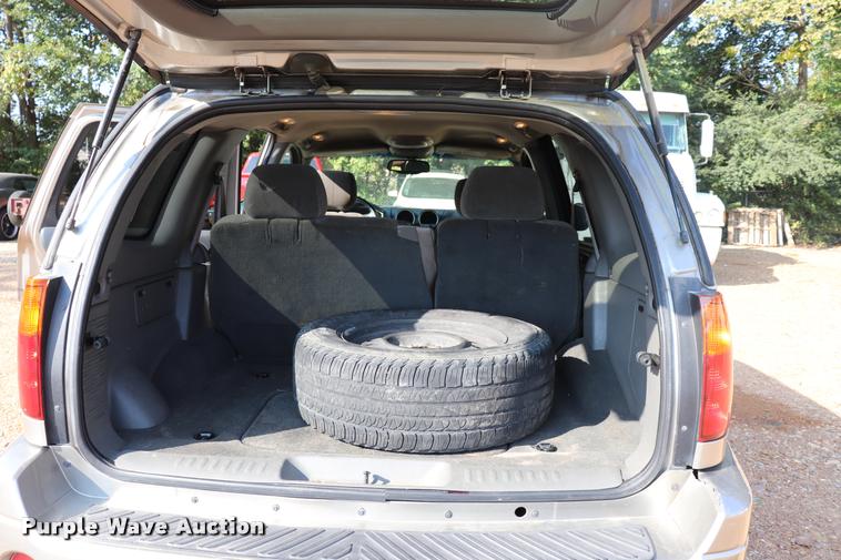 image for item DQ9260 2002 GMC Envoy