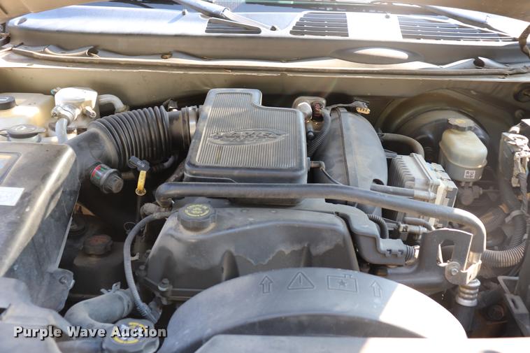 image for item DQ9260 2002 GMC Envoy