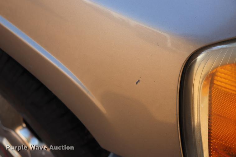 image for item DQ9260 2002 GMC Envoy