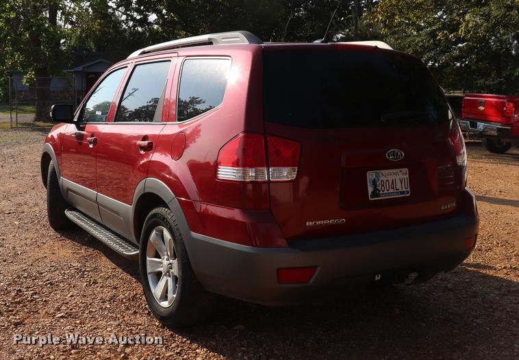 image for item DQ9261 2008 Kia Borrego SUV