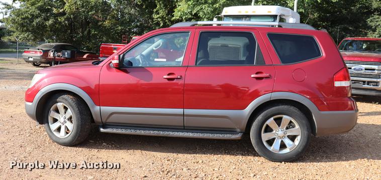 image for item DQ9261 2008 Kia Borrego SUV