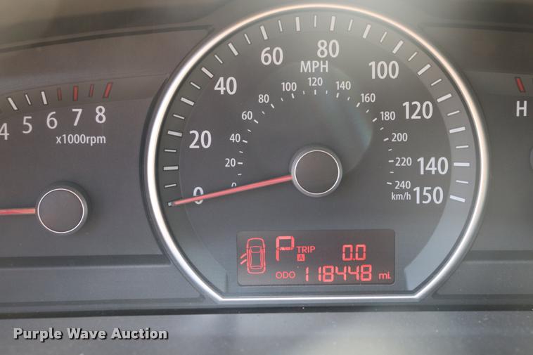 image for item DQ9261 2008 Kia Borrego SUV