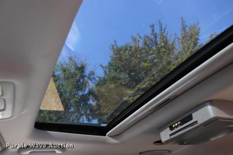 image for item DQ9261 2008 Kia Borrego SUV