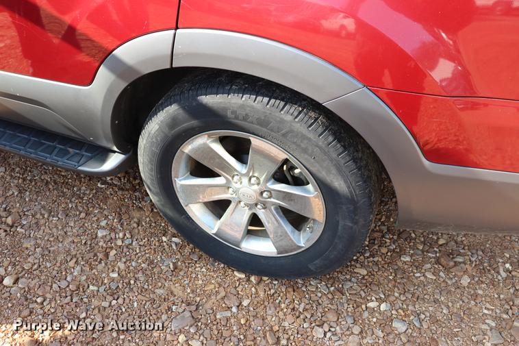 image for item DQ9261 2008 Kia Borrego SUV