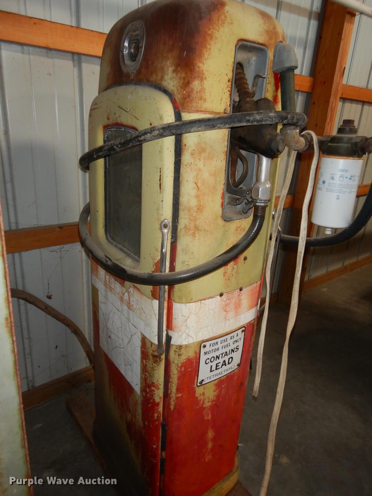 image for item DS9806 American 80 fuel pump