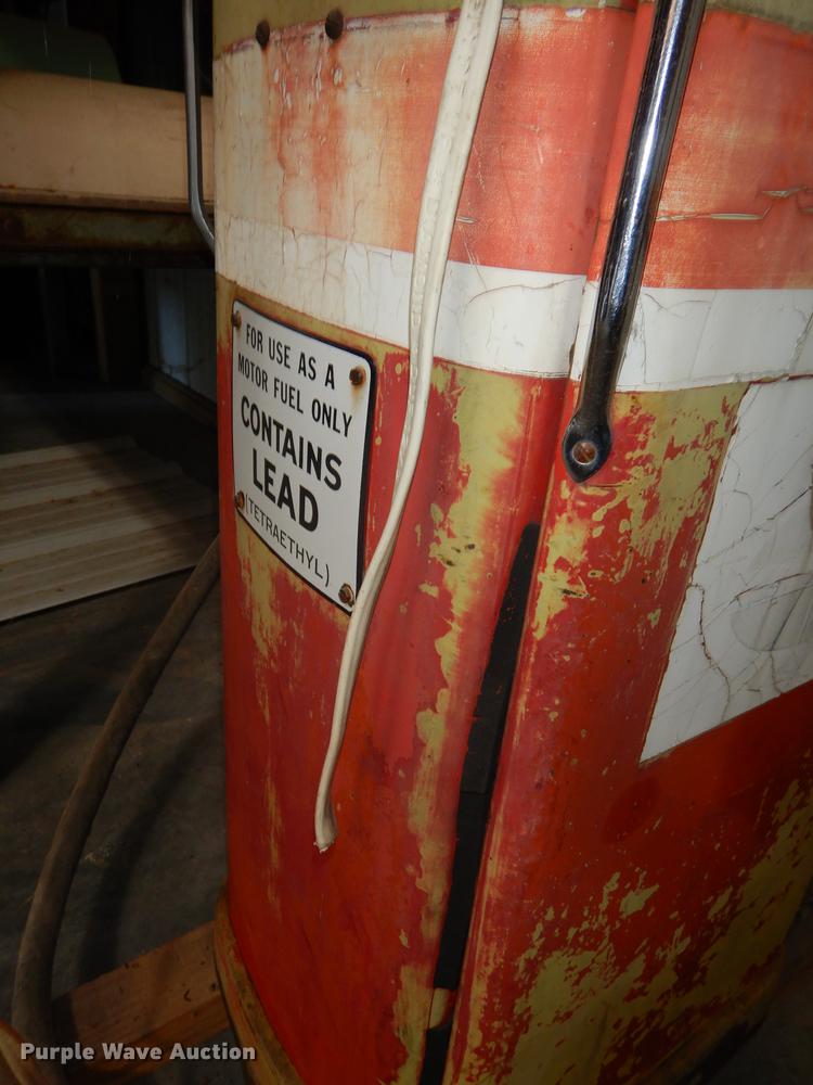 image for item DS9806 American 80 fuel pump