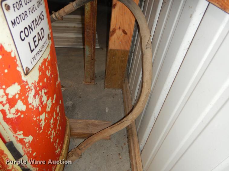 image for item DS9806 American 80 fuel pump