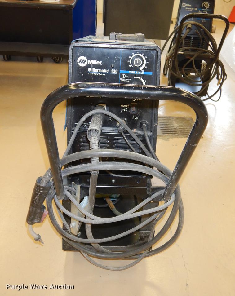 image for item DS9953 Miller Millermatic 130 wire welder