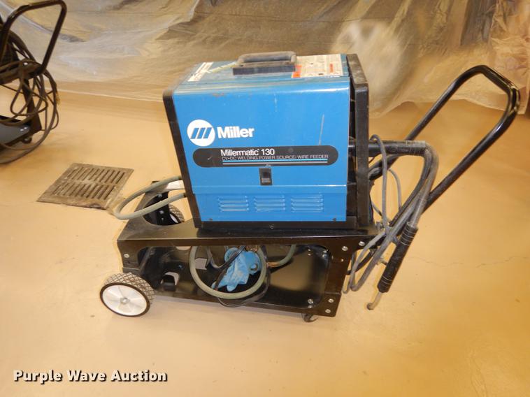 image for item DS9953 Miller Millermatic 130 wire welder