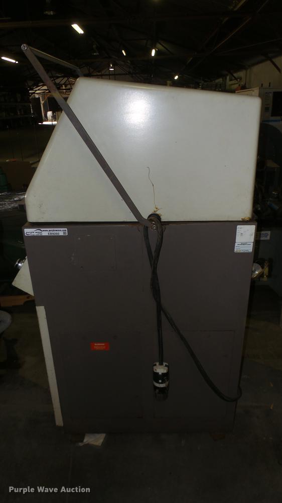 image for item EB9260 Leco CM-24A cut-off machine