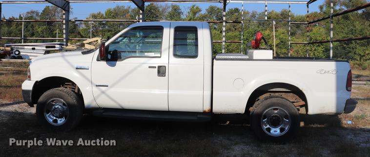 image for item ED9501 2006 Ford F250 Super Duty SuperCab pickup truck