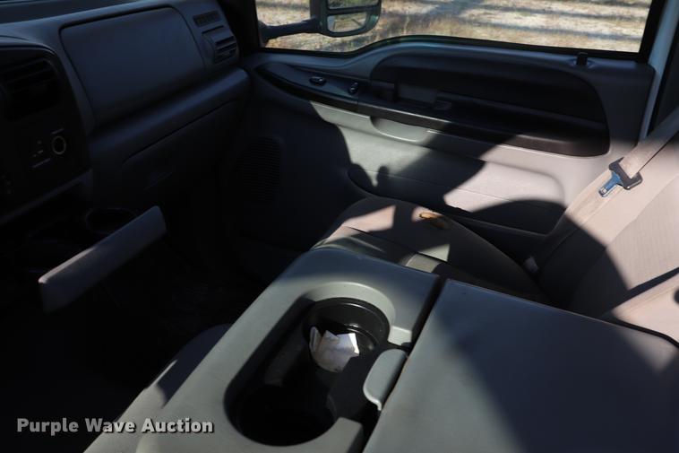 image for item ED9501 2006 Ford F250 Super Duty SuperCab pickup truck