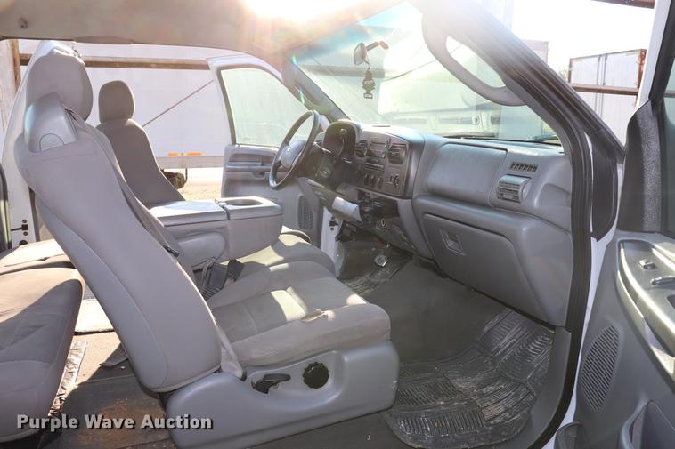 image for item ED9501 2006 Ford F250 Super Duty SuperCab pickup truck