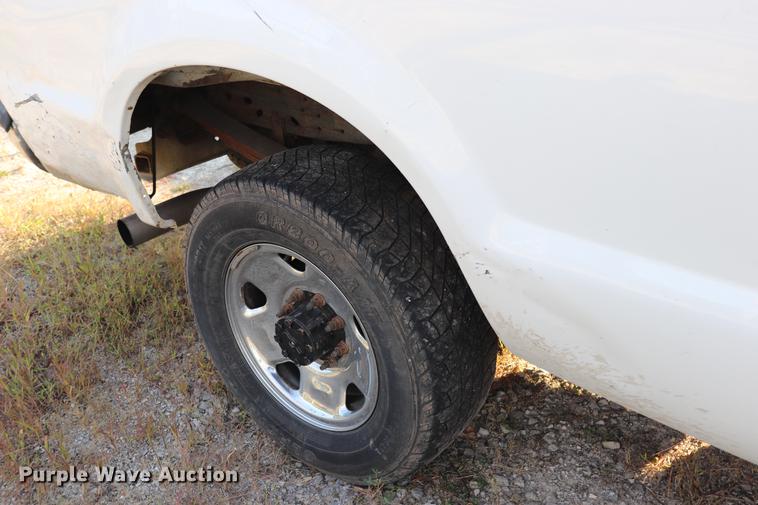 image for item ED9501 2006 Ford F250 Super Duty SuperCab pickup truck