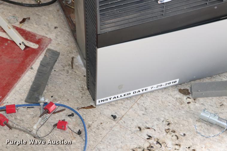 image for item ED9513 Friedrich communications building