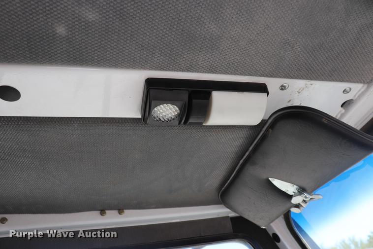 image for item ED9515 2002 Johnston 3000 street sweeper