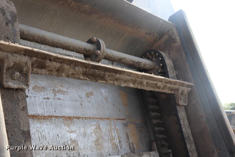 image for item ED9515 2002 Johnston 3000 street sweeper