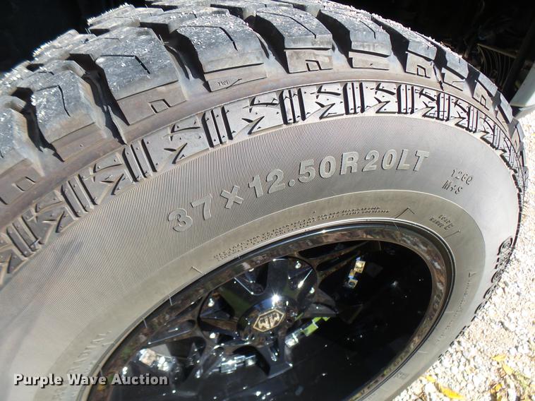 image for item K1772 2005 Ford F150 FX4 SuperCrew pickup truck