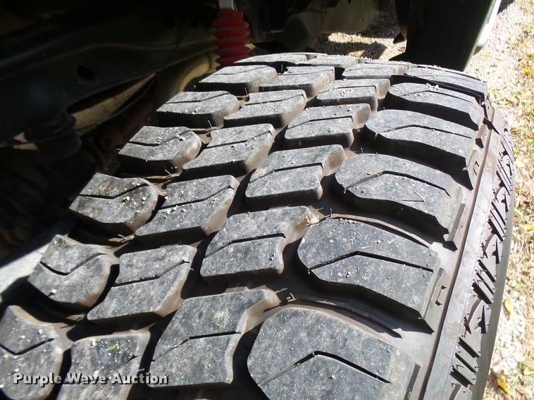 image for item K1772 2005 Ford F150 FX4 SuperCrew pickup truck