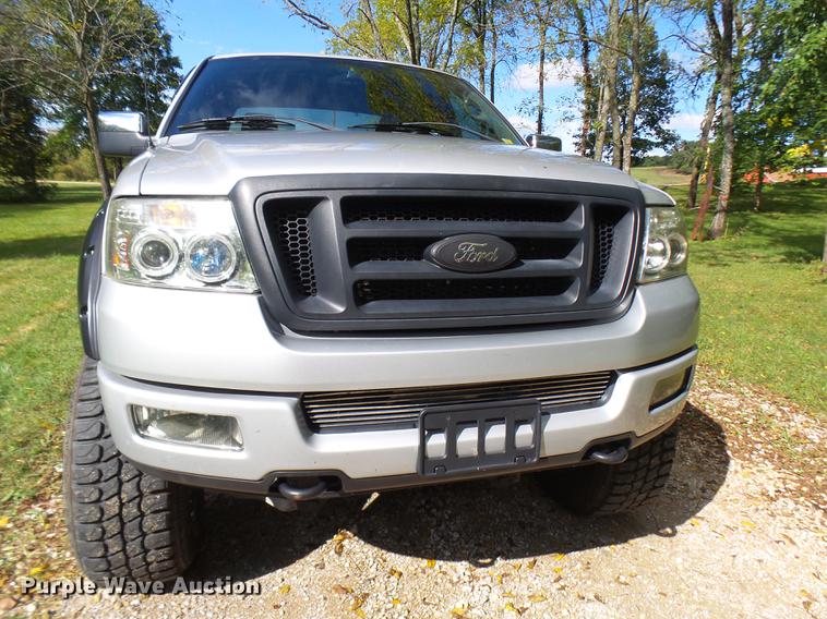 image for item K1772 2005 Ford F150 FX4 SuperCrew pickup truck