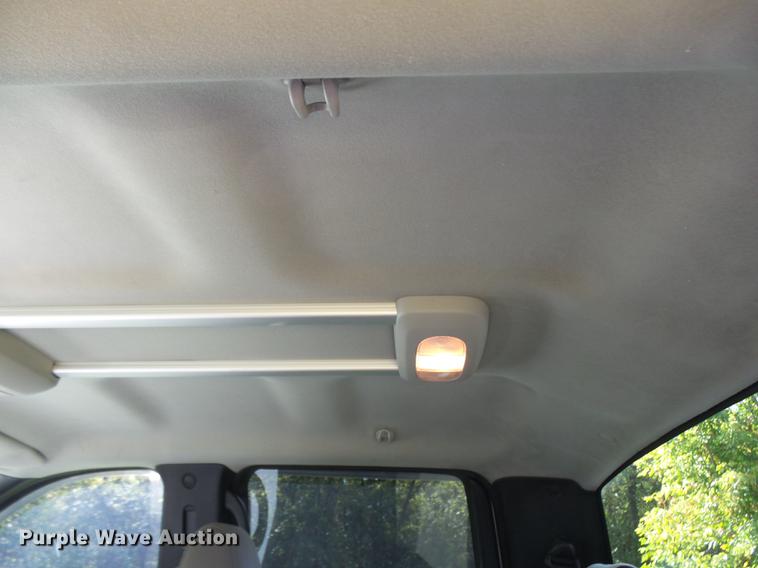 image for item K1772 2005 Ford F150 FX4 SuperCrew pickup truck