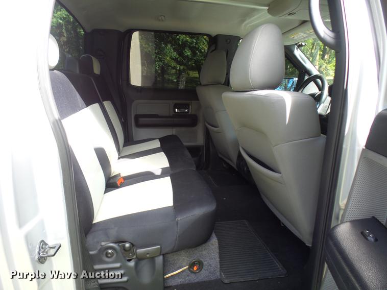 image for item K1772 2005 Ford F150 FX4 SuperCrew pickup truck