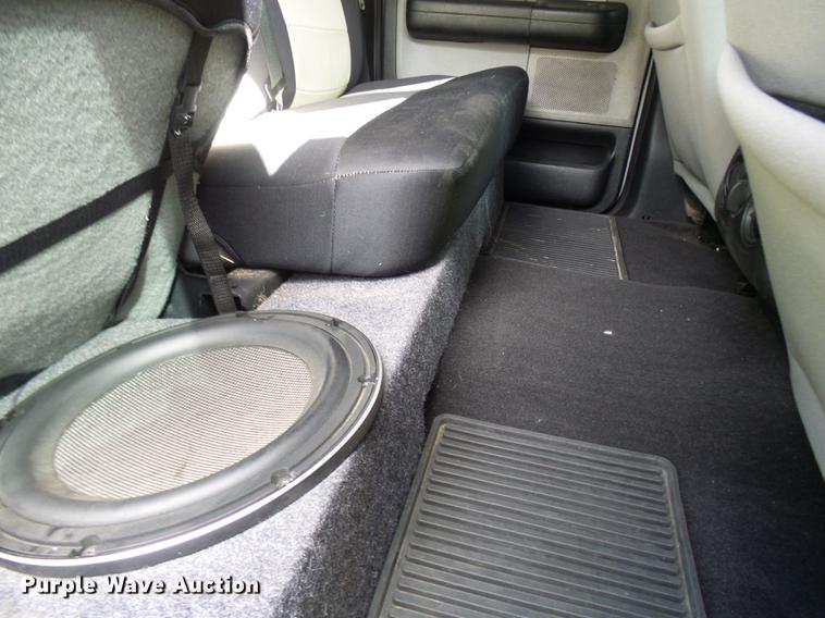 image for item K1772 2005 Ford F150 FX4 SuperCrew pickup truck