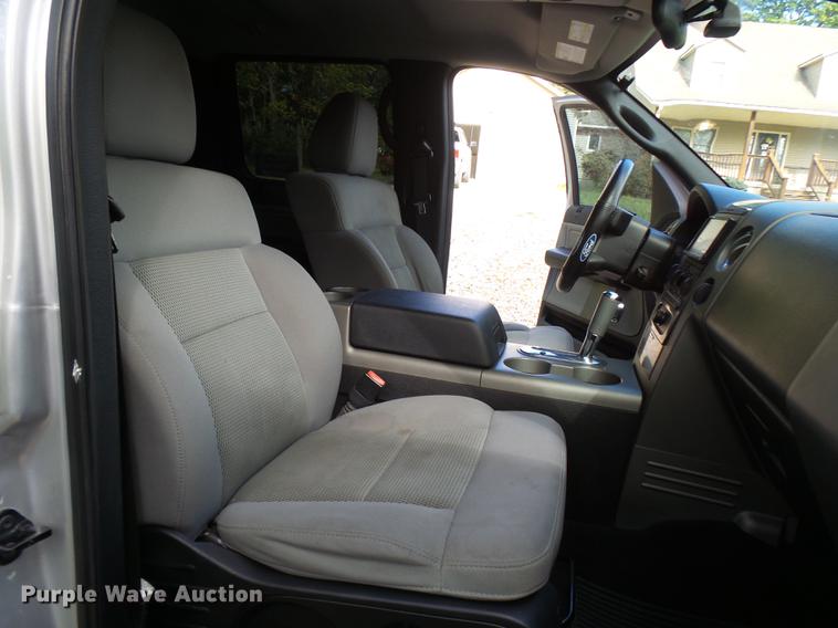 image for item K1772 2005 Ford F150 FX4 SuperCrew pickup truck