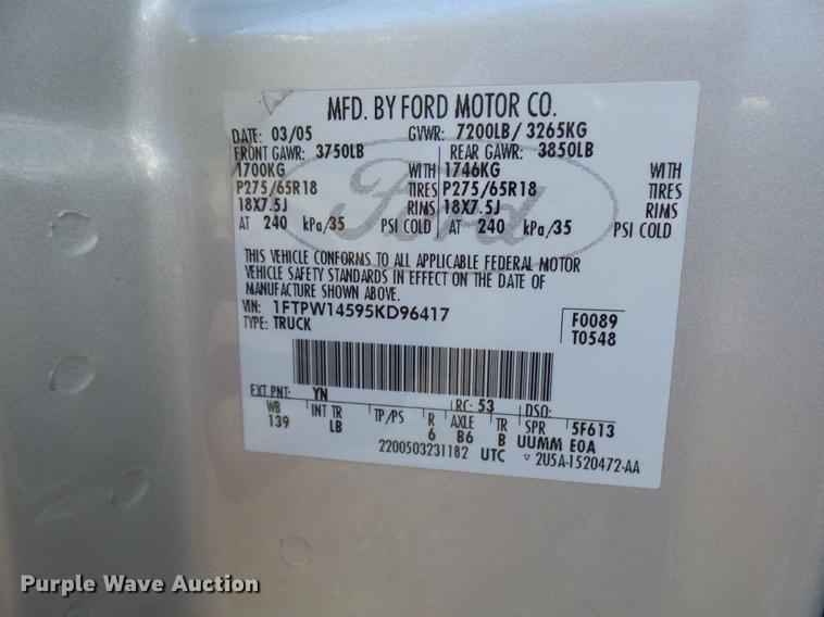 image for item K1772 2005 Ford F150 FX4 SuperCrew pickup truck