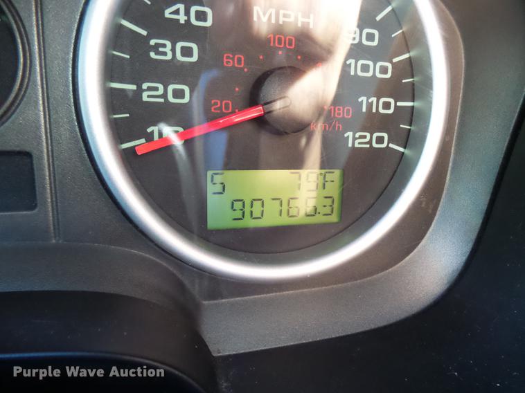 image for item K1772 2005 Ford F150 FX4 SuperCrew pickup truck