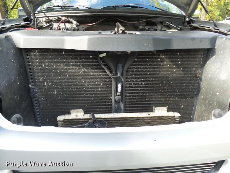 image for item K1772 2005 Ford F150 FX4 SuperCrew pickup truck