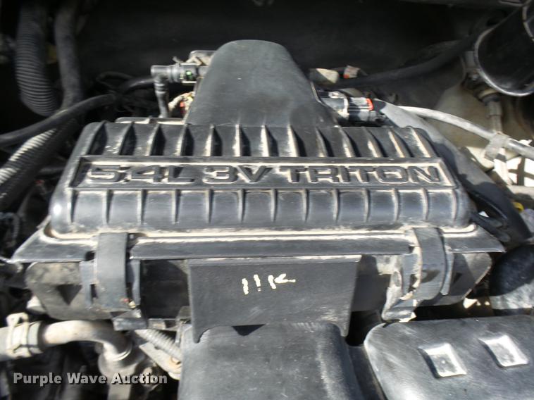 image for item K1772 2005 Ford F150 FX4 SuperCrew pickup truck