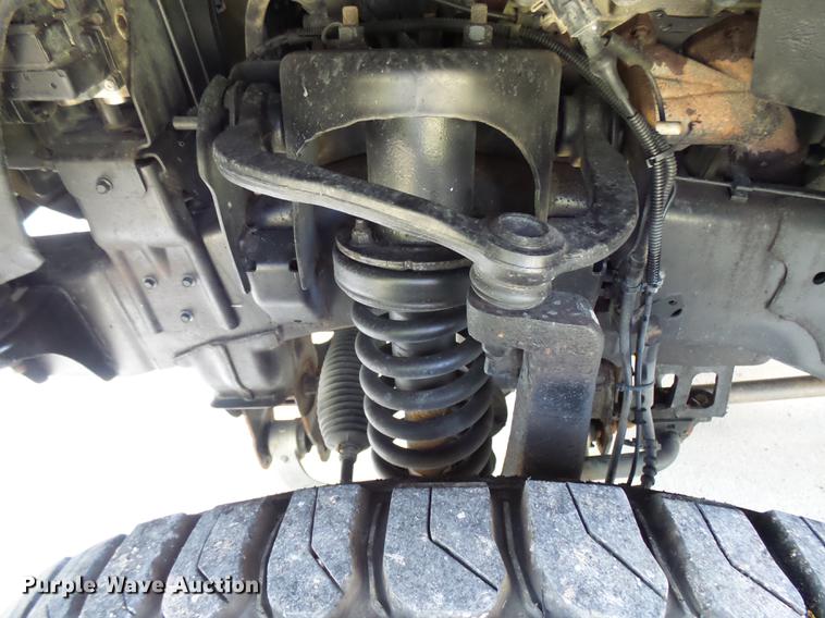 image for item K1772 2005 Ford F150 FX4 SuperCrew pickup truck