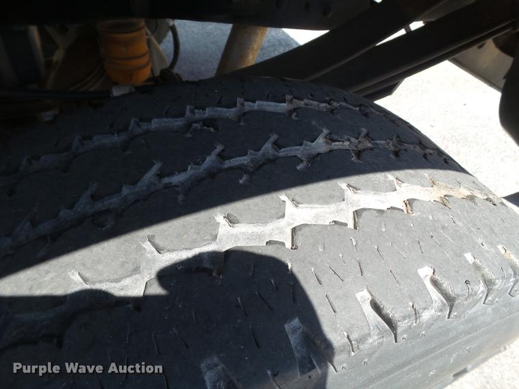 image for item L1503 2011 Ford F350 Super Duty Crew Cab pickup truck