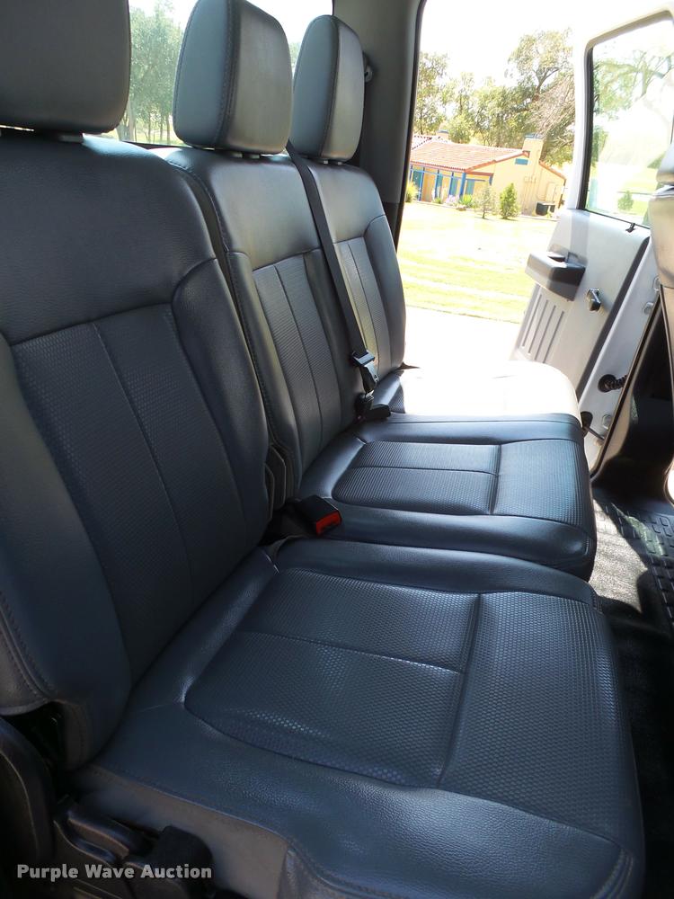 image for item L1503 2011 Ford F350 Super Duty Crew Cab pickup truck