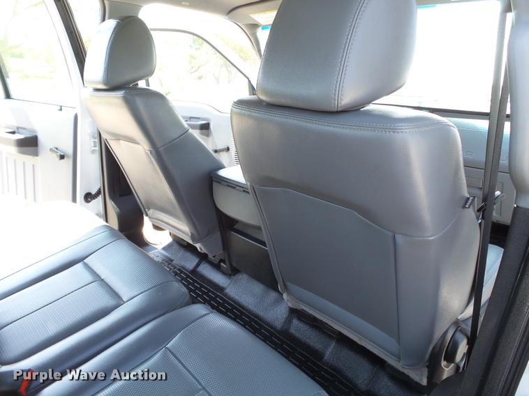 image for item L1503 2011 Ford F350 Super Duty Crew Cab pickup truck