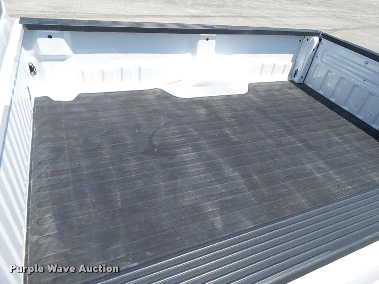 image for item L1504 2011 Ford F350 Super Duty Crew Cab pickup truck