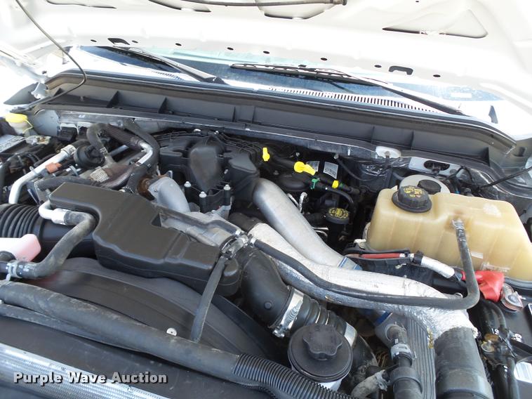 image for item L1504 2011 Ford F350 Super Duty Crew Cab pickup truck