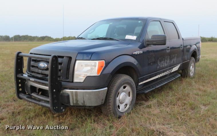image for item L2252 2009 Ford F150 Super Crew pickup truck