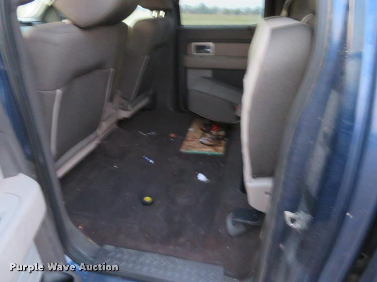 image for item L2252 2009 Ford F150 Super Crew pickup truck