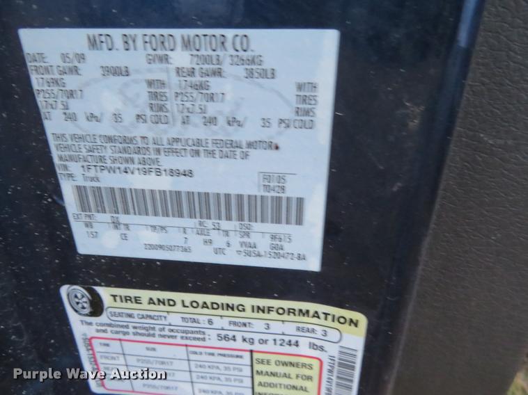 image for item L2252 2009 Ford F150 Super Crew pickup truck