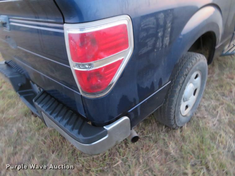 image for item L2252 2009 Ford F150 Super Crew pickup truck