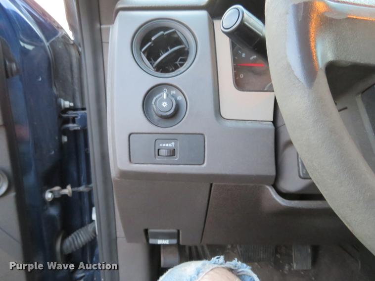 image for item L2254 2009 Ford F150 SuperCab pickup truck