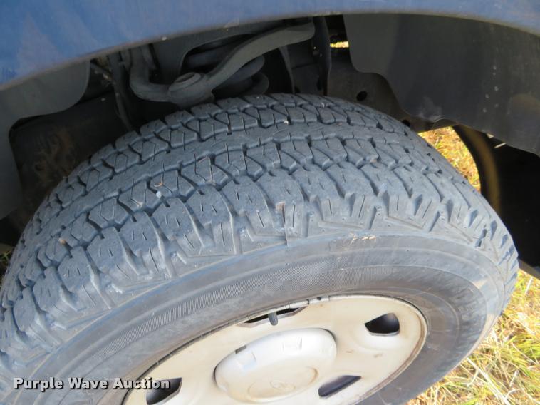 image for item L2255 2009 Ford F150 SuperCrew pickup truck